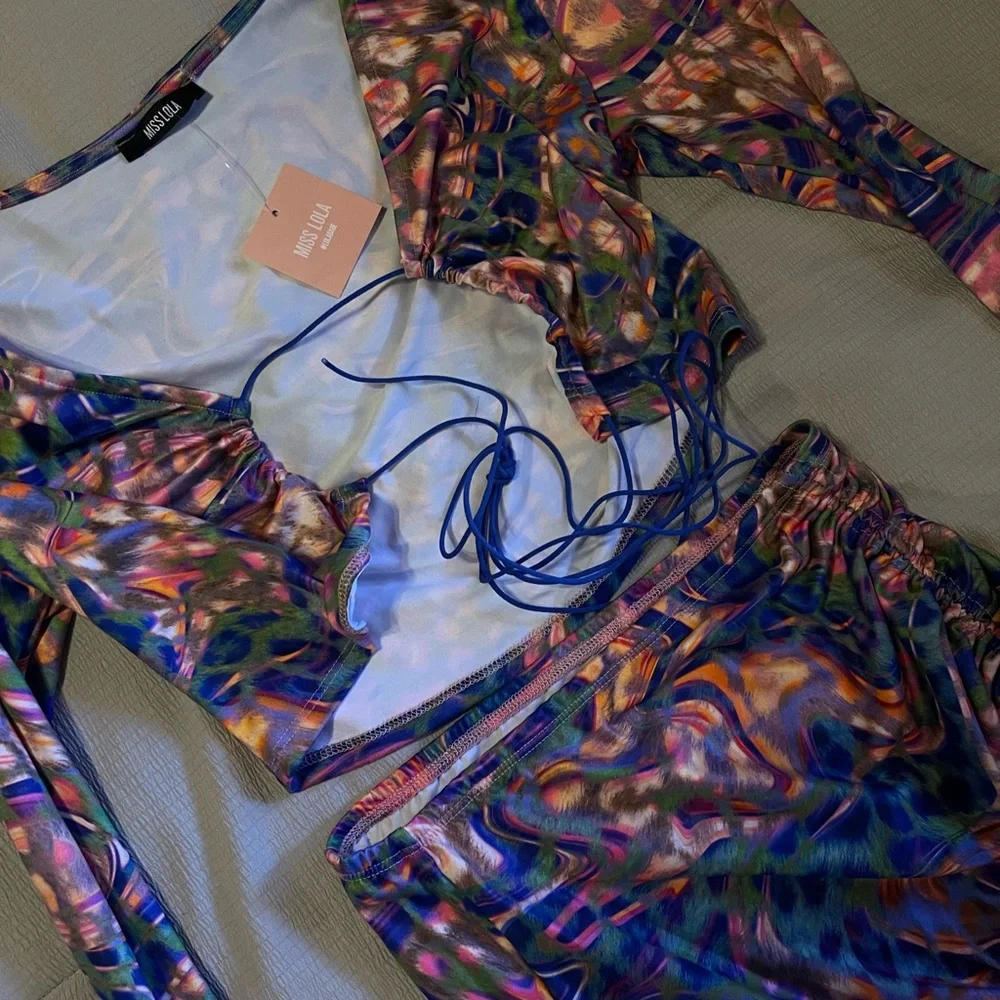 miss lola two piece - Picture 1 of 3